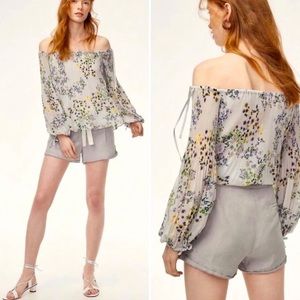 Aritzia Wilfred High Waist Linen Shorts